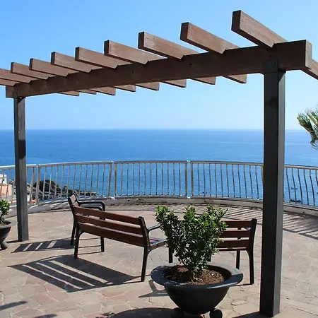 Family House By Holiday World Puerto de Santiago (Tenerife)