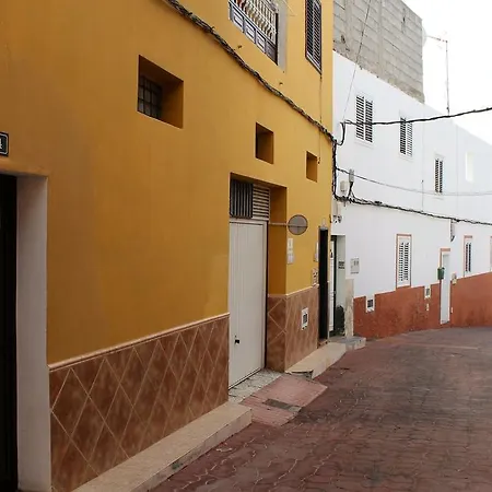 Family House By Holiday World * Puerto de Santiago (Tenerife)